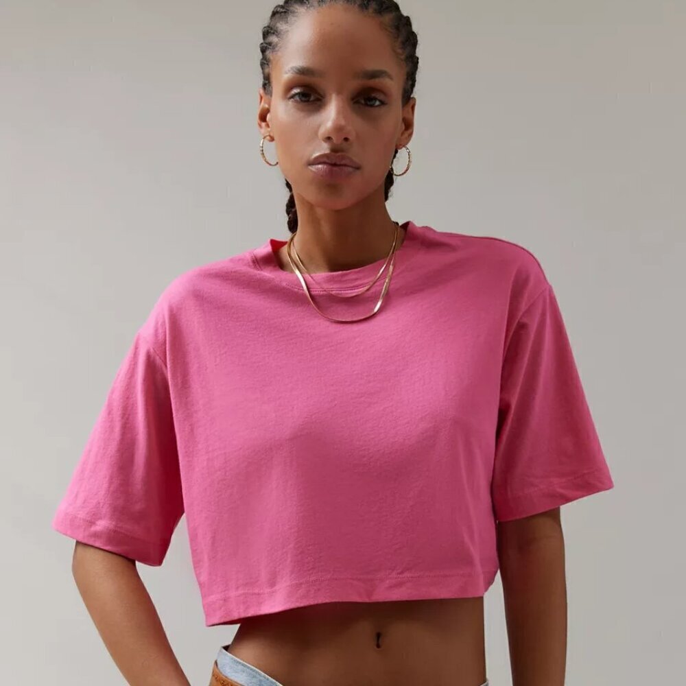 NWT Urban Outfitters BDG Boyfriend Pink Cropped Boxy Tee